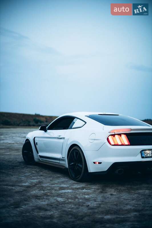 Купе Ford Mustang 2014 в Одессе