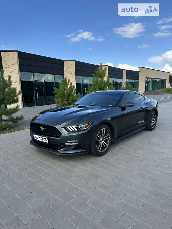 Купе Ford Mustang 2015 в Хмельницком
