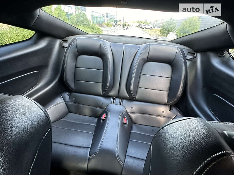 Купе Ford Mustang 2015 в Хмельницком