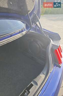 Купе Ford Mustang 2015 в 
