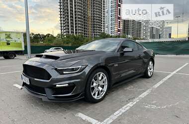 Купе Ford Mustang 2015 в Києві