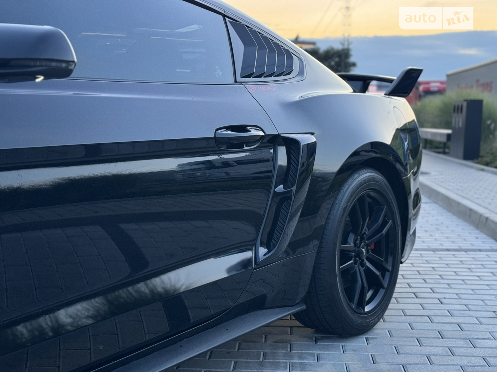 2017 Ford Mustang - мініатюра 4