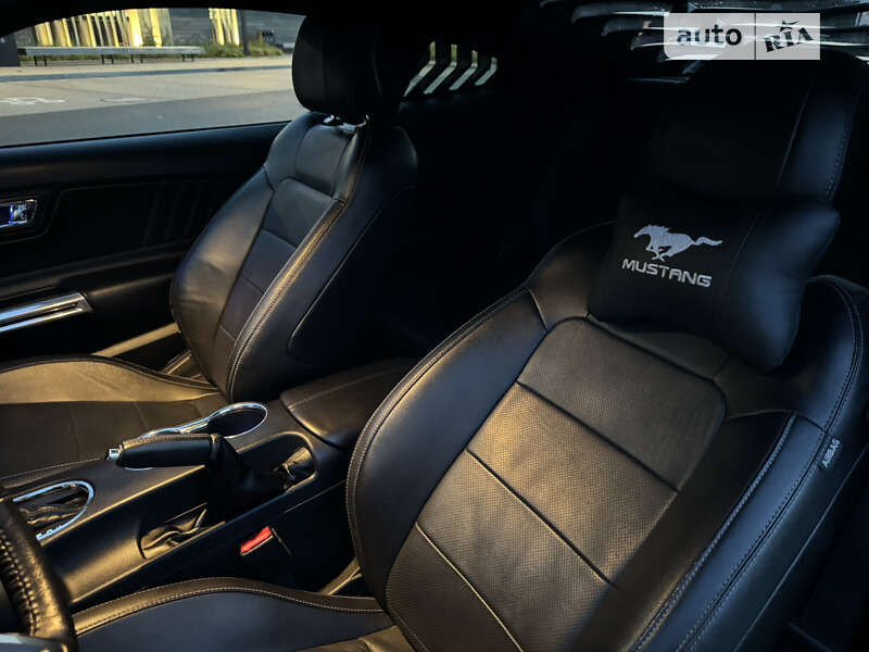 Купе Ford Mustang 2017 в Тячеві
