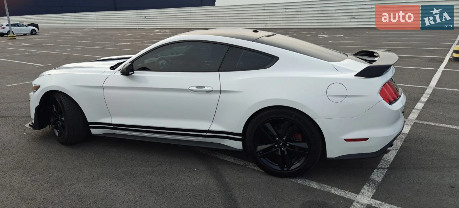 2016 Ford Mustang - мініатюра 6