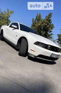 Купе Ford Mustang 2010 в Николаеве