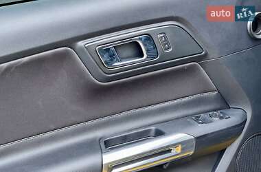 Купе Ford Mustang 2014 в 