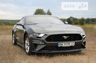 Купе Ford Mustang 2018 в Киеве