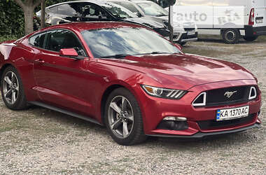 Купе Ford Mustang 2015 в Києві