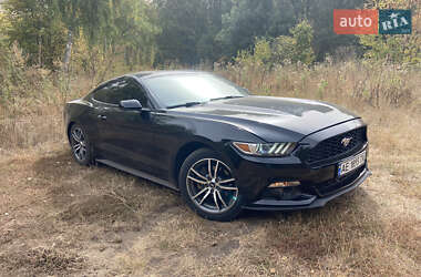 Купе Ford Mustang 2015 в Днепре