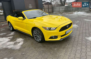 Кабріолет Ford Mustang 2015 в Києві