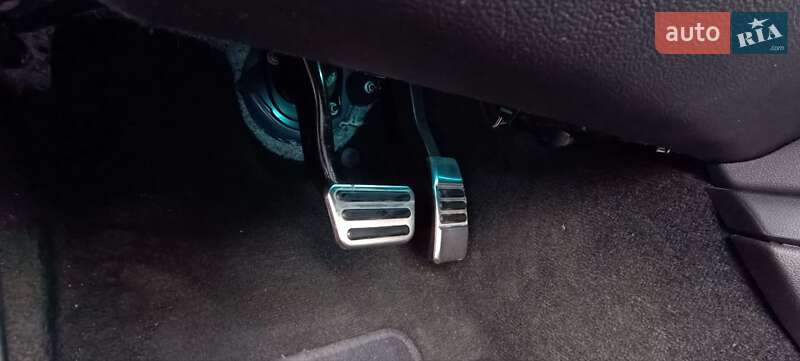 Купе Ford Mustang 2015 в Дніпрі