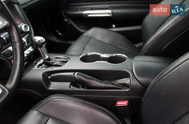 Купе Ford Mustang 2015 в 