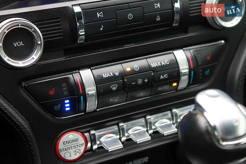 Купе Ford Mustang 2015 в Дніпрі