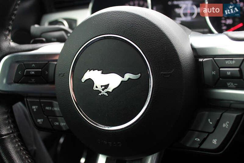 Купе Ford Mustang 2015 в Дніпрі