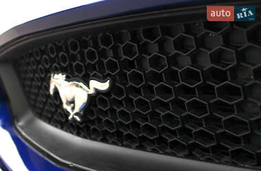 Купе Ford Mustang 2015 в 