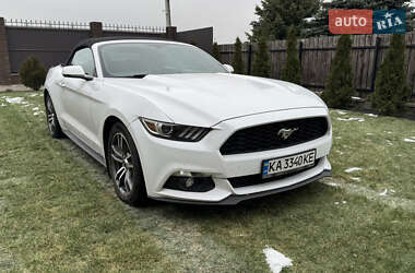 Кабріолет Ford Mustang 2016 в Києві