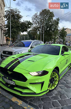 Купе Ford Mustang 2018 в Львові