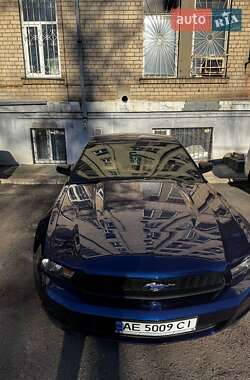 Купе Ford Mustang 2012 в Дніпрі