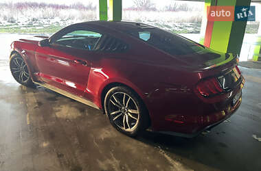 Купе Ford Mustang 2016 в Львове