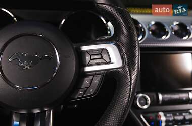 Купе Ford Mustang 2014 в Луцке