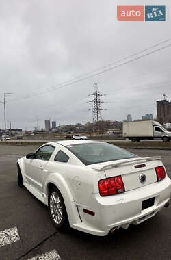 Купе Ford Mustang 2008 в Києві