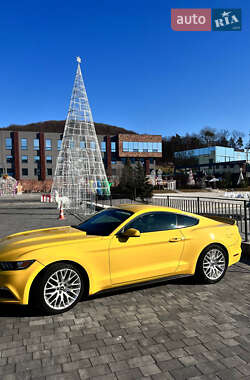 Купе Ford Mustang 2016 в 