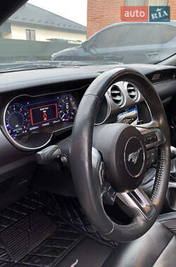 Купе Ford Mustang 2017 в 