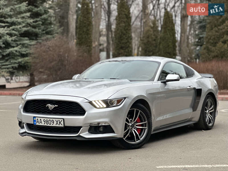 Купе Ford Mustang 2016 в Вінниці