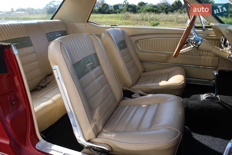 Купе Ford Mustang 1966 в Києві