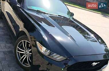 Купе Ford Mustang 2015 в Львове