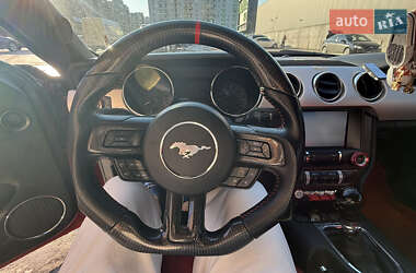 Купе Ford Mustang 2014 в 