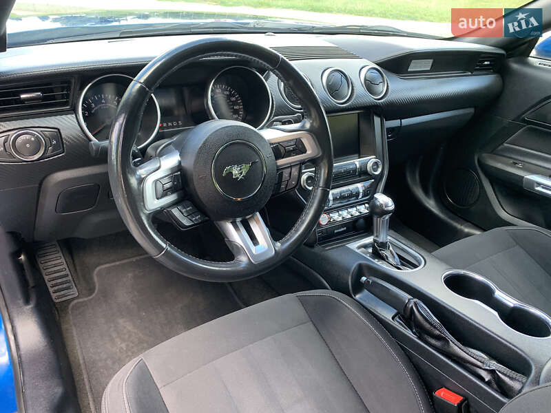 Купе Ford Mustang 2017 в Киеве