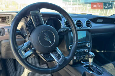 Купе Ford Mustang 2015 в 
