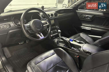 Купе Ford Mustang 2015 в 