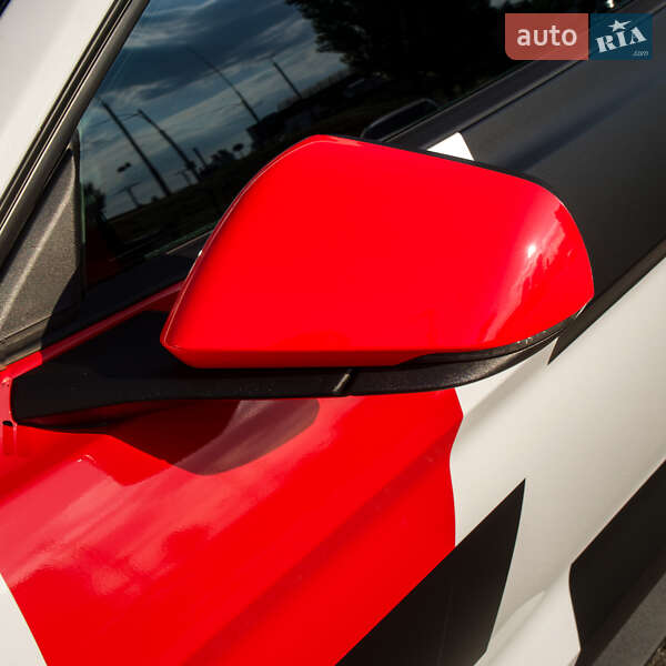 Купе Ford Mustang 2015 в Киеве