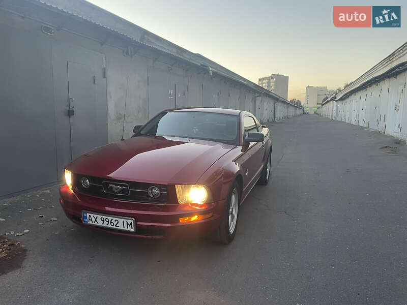 Купе Ford Mustang 2007 в Тернополе