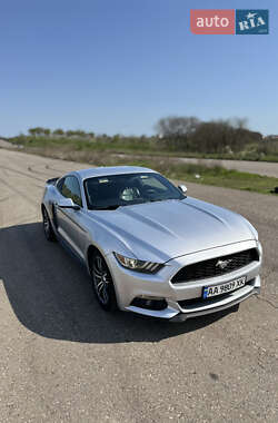 Купе Ford Mustang 2016 в 
