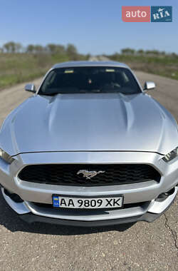 Купе Ford Mustang 2016 в 