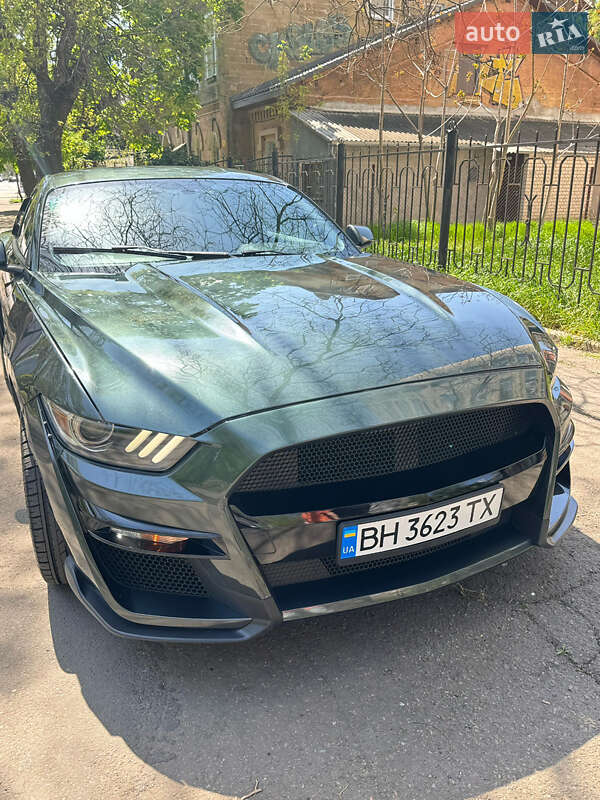 Купе Ford Mustang 2015 в Одессе