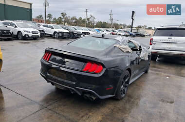 Купе Ford Mustang 2020 в Коростене