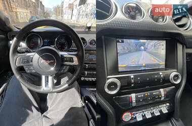 Купе Ford Mustang 2014 в 