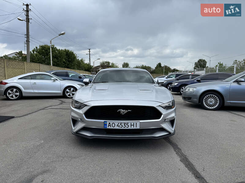 Купе Ford Mustang 2019 в Киеве фото 4 Купе Ford Mustang 2019 в Киеве