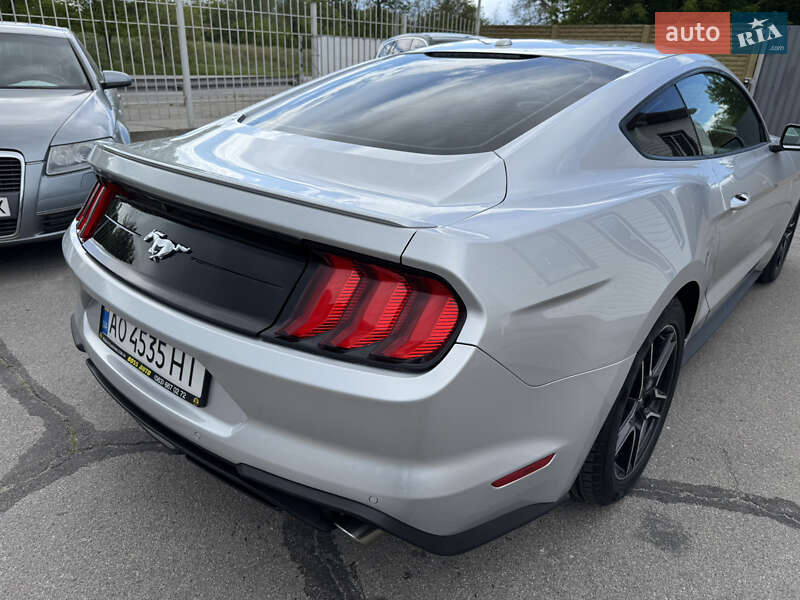 Купе Ford Mustang 2019 в Киеве фото 14 Купе Ford Mustang 2019 в Киеве
