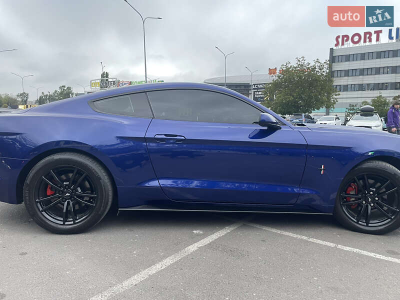 Купе Ford Mustang 2016 в Одессе