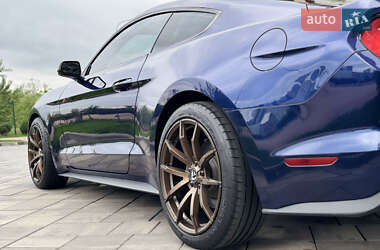 Купе Ford Mustang 2018 в 