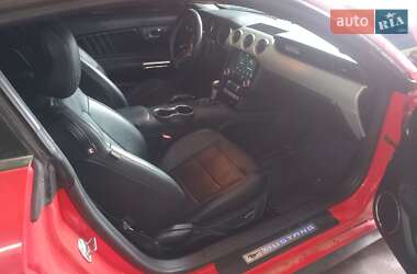 Купе Ford Mustang 2016 в 