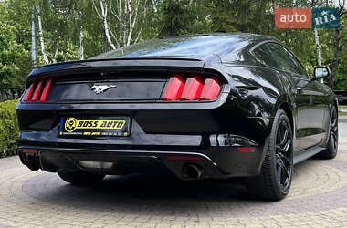 Купе Ford Mustang 2014 в 
