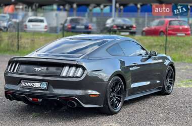 Купе Ford Mustang 2016 в 