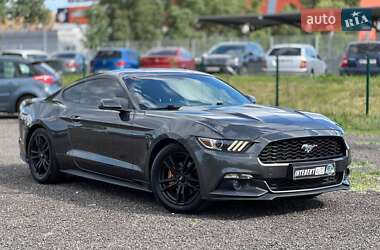 Купе Ford Mustang 2016 в 