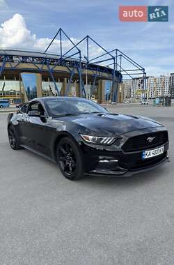 Купе Ford Mustang 2016 в 